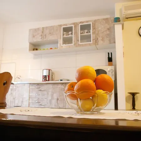 Din *