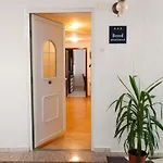 Apartment Din Pula